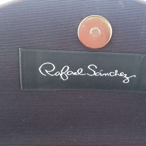 Rafael Sanchez - Picture 2 of 3